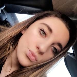 Meet your Posher, Alianna